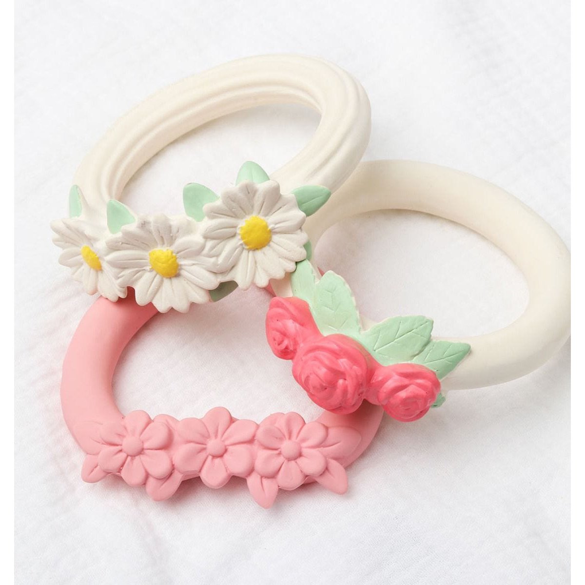 a-little-lovely-company-teething-ring-daisy-chain- (4)